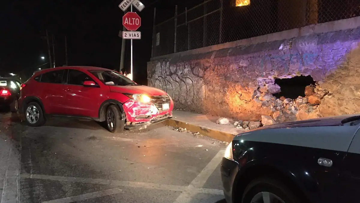 13 DIC EL AUTO QUEDO