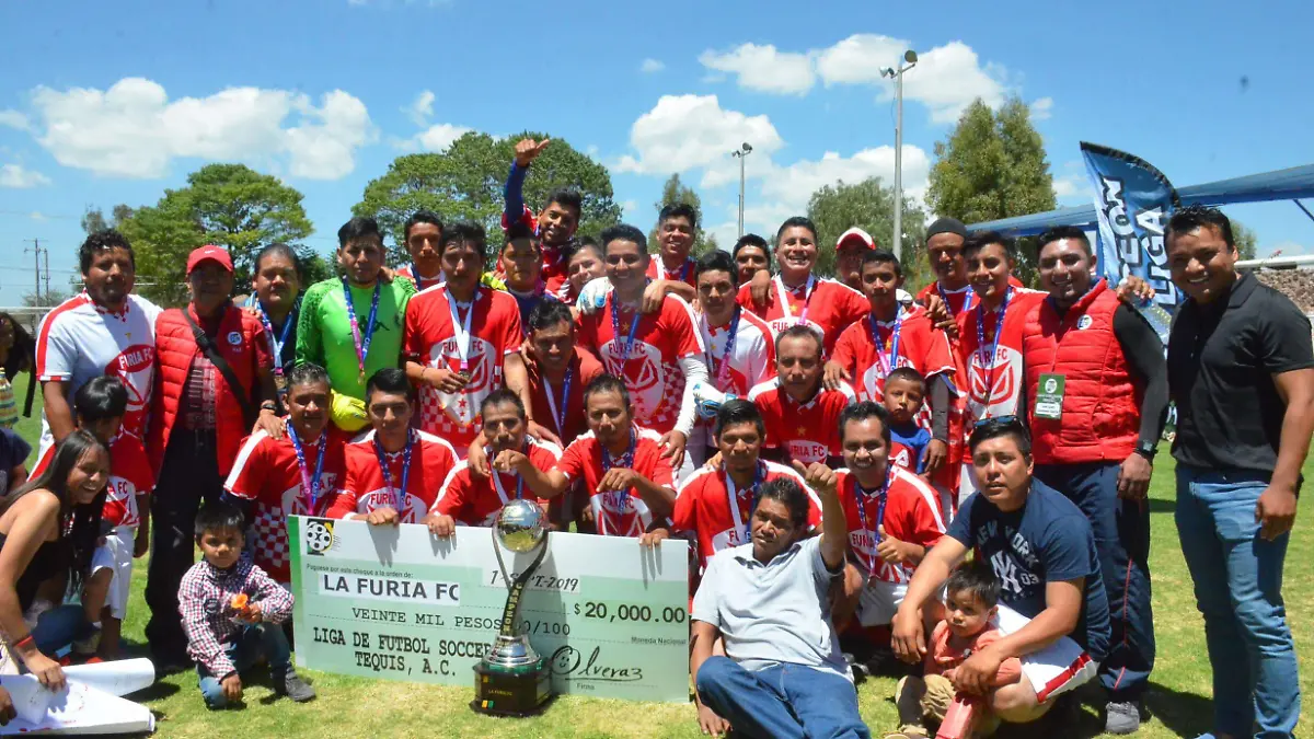 30 01 PRINCIPAL EL FESTEJO