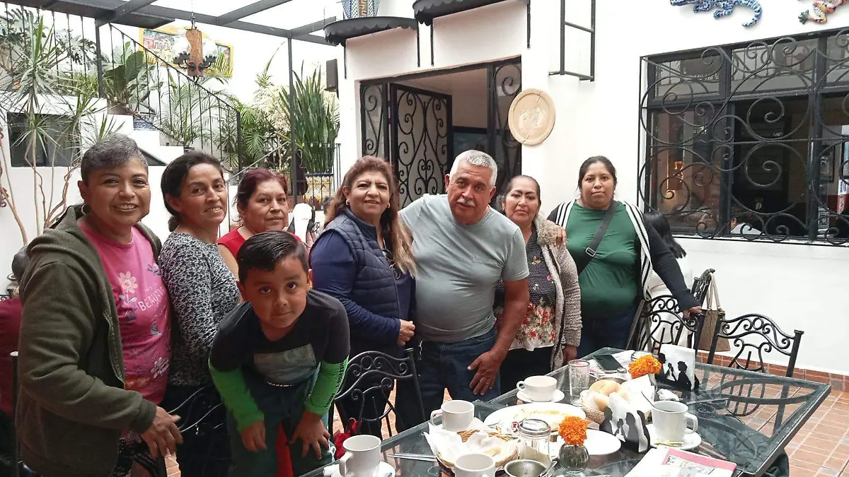 FOTO PRINCIPAL SJR Desayuno y convivencia amena
