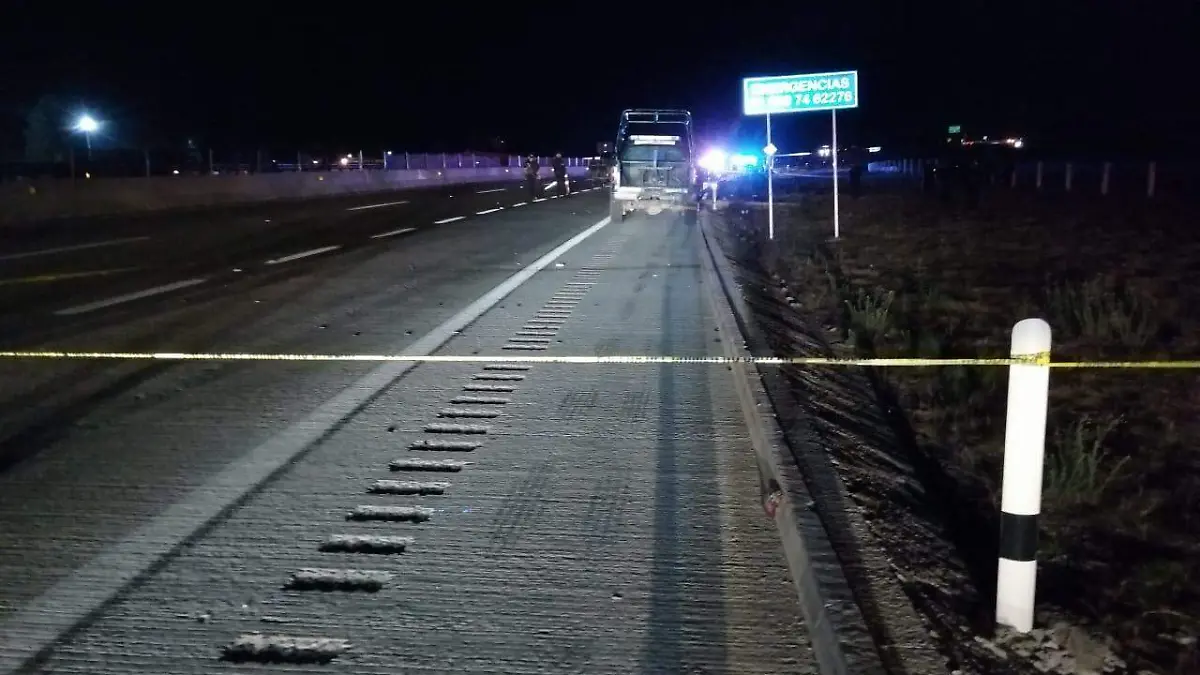 9295a452-6700-4e2a-8c1b-e4a35ff1887b