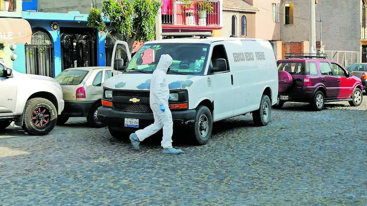 29 ABR EL SEMEFO HIZO_CMYK