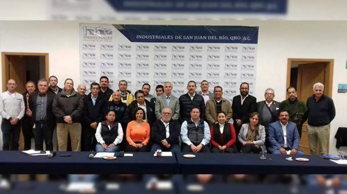 Será a principios del siguiente año cuando Rivadeneyra Díaz tome protesta como presidente de la Asociación de Industriales.