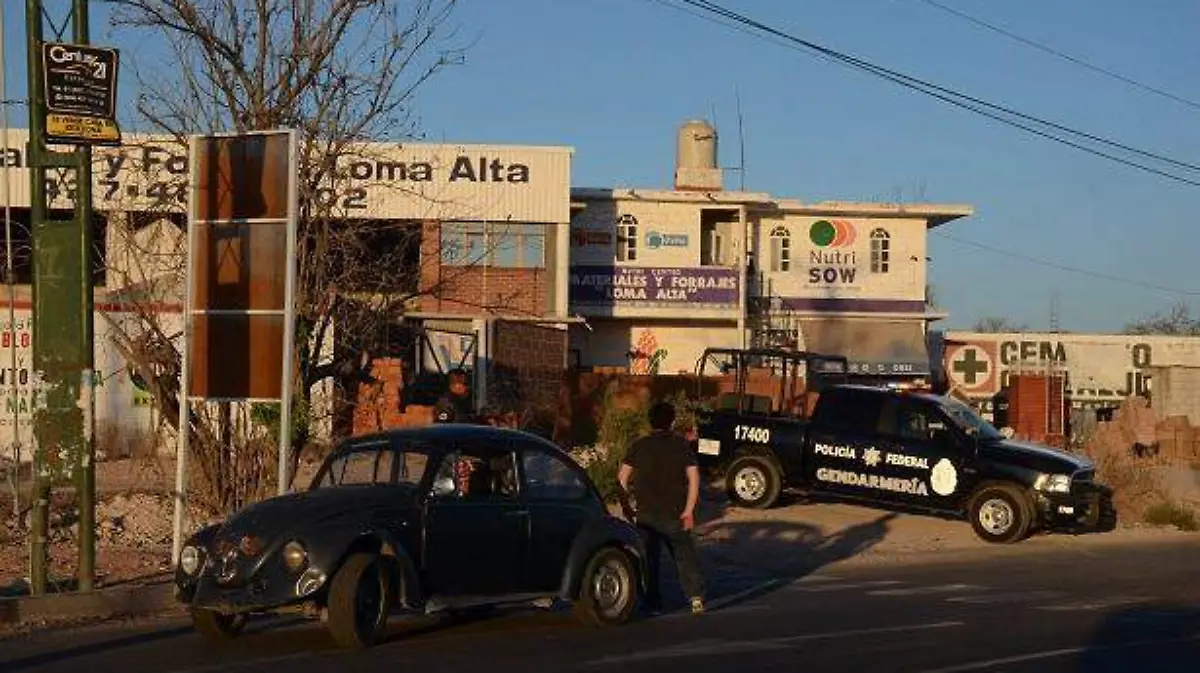 11 MAR. Oficiales de la Policía