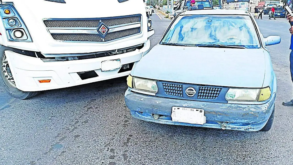 SJR POLI UNO FUE CONTRA UN_CMYK