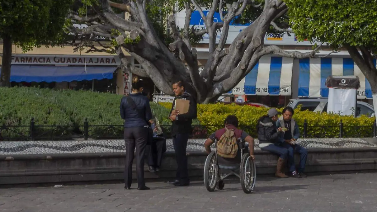 En caso que personas con discapacidad se contagien de coronavirus, deben recibir asistencia con prontitud.  Foto César Ortiz  El Sol de San Juan del Río