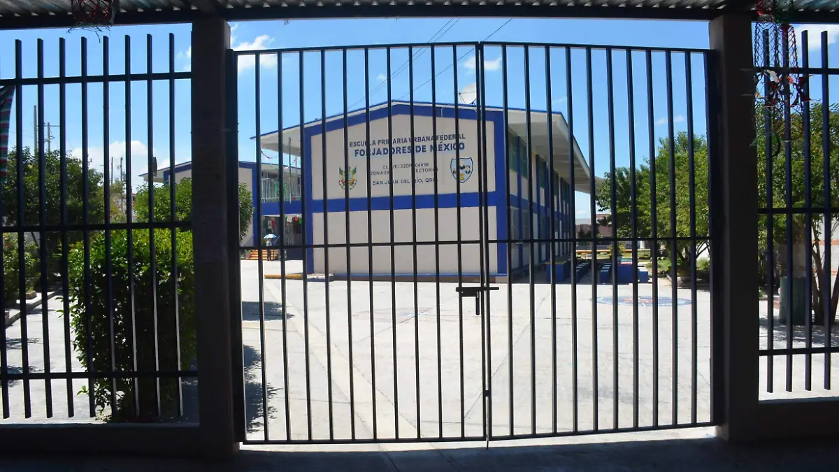 Siguiendo los protocolos de seguridad sanitaria del Comit_ T_cnico de Salud en el estado, se
