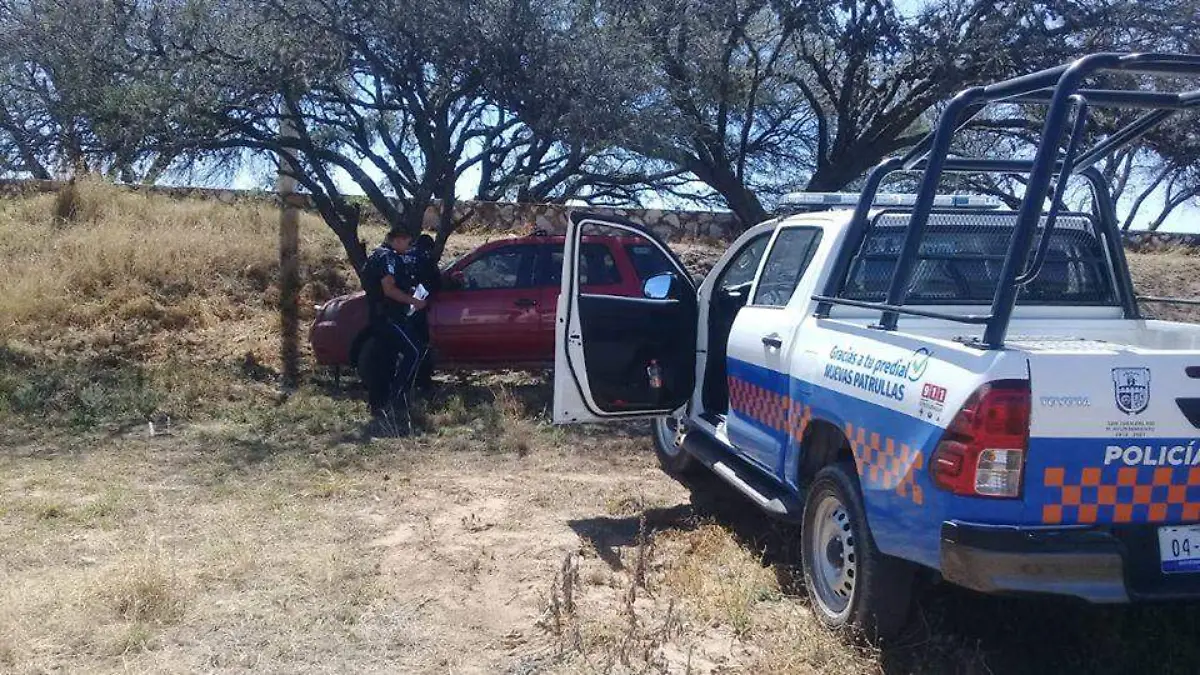 18 FEB OFICIALES DE POLICIA MUNICIPAL