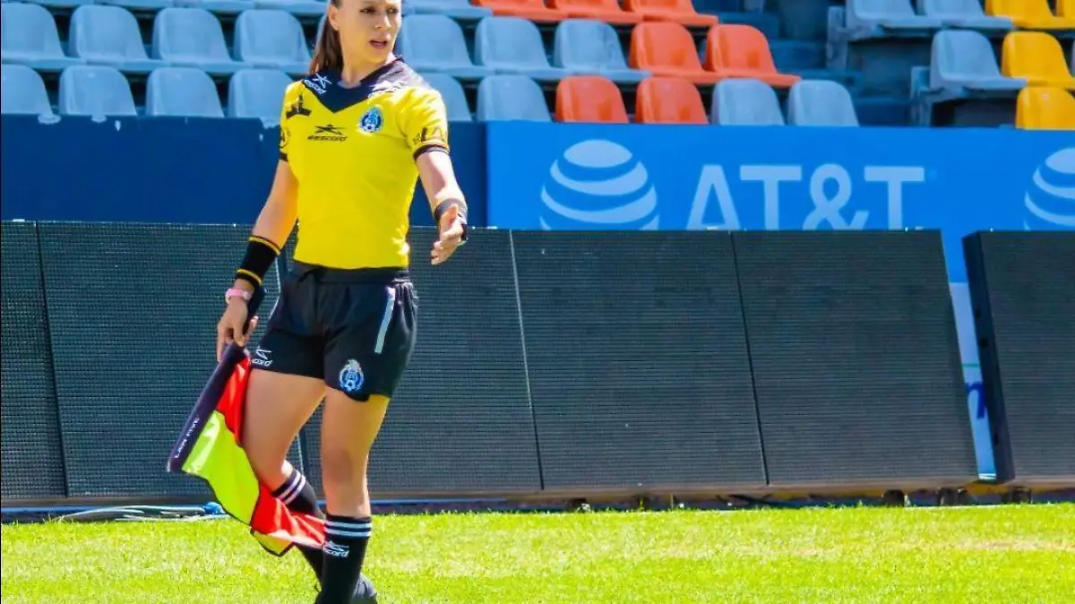 DEP 30 La originaria de San Juan del Río 