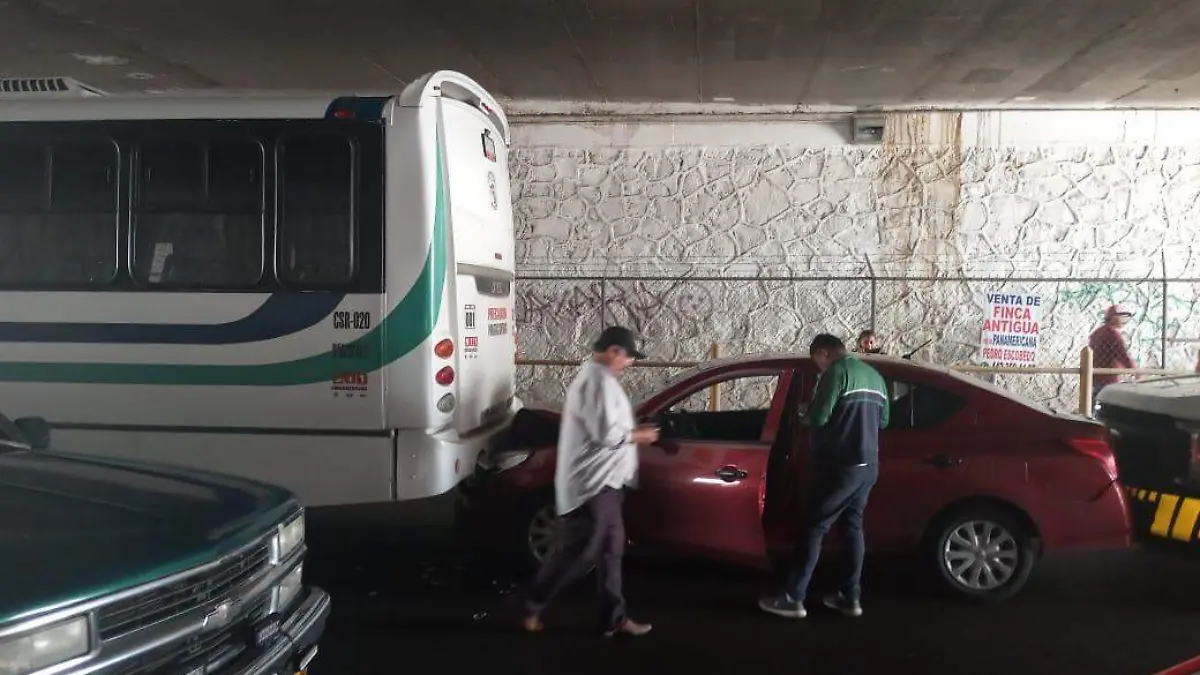 04FEB LUEGO DE  COLISION