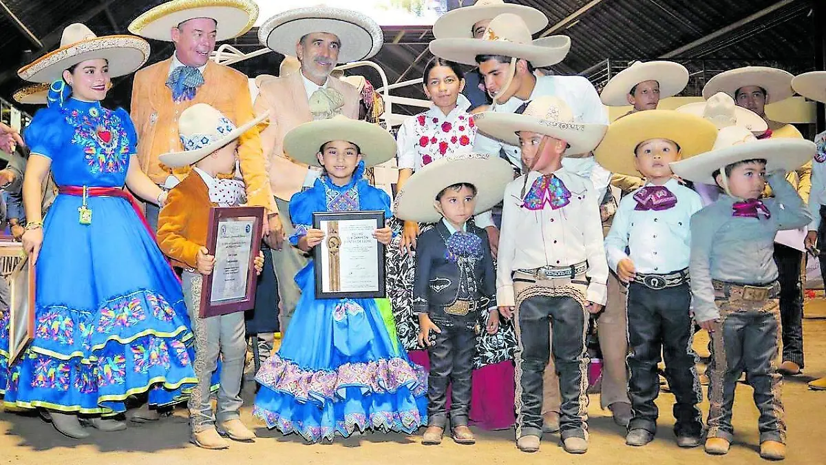 1.- Charros