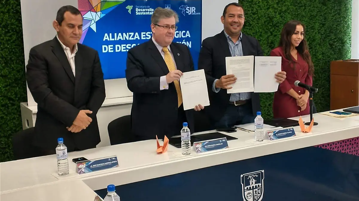 7dab96b5-4670-4731-b63a-b5e258c1e9c7