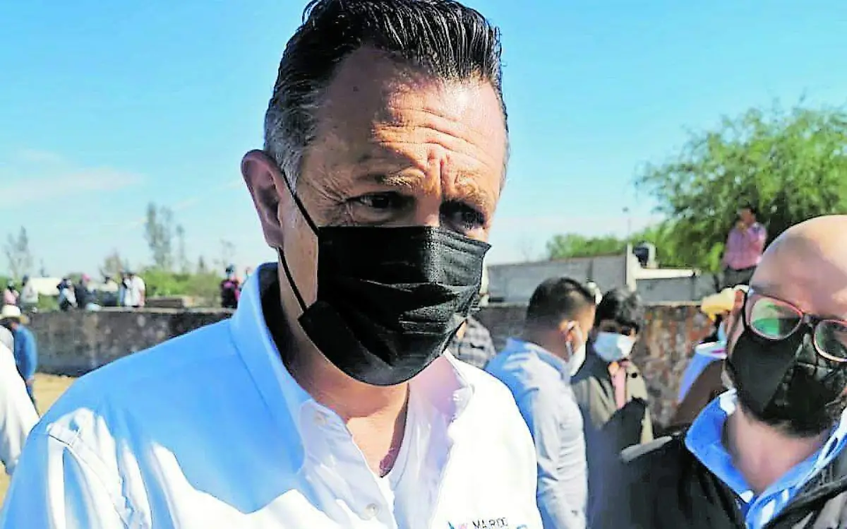 SJR Mauricio Kuri_CMYK