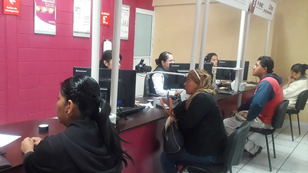 credenciales - Diario de Querétaro