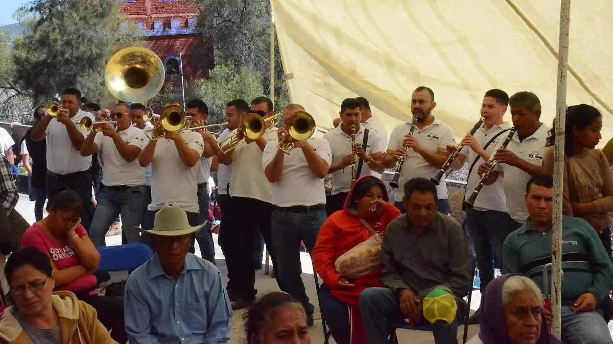 5.- Banda