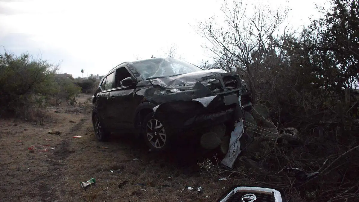 16 MAR LA CAMIONETA SE DETUVO