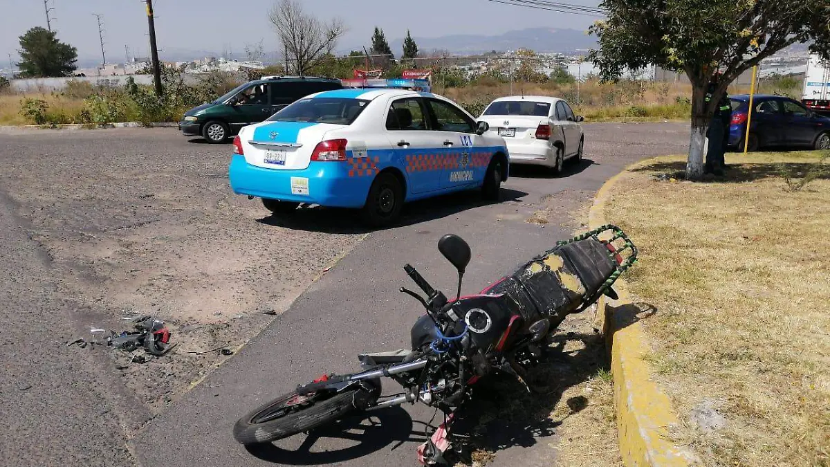 05 OCT CHOQUE MOTO CONTRA AUTO