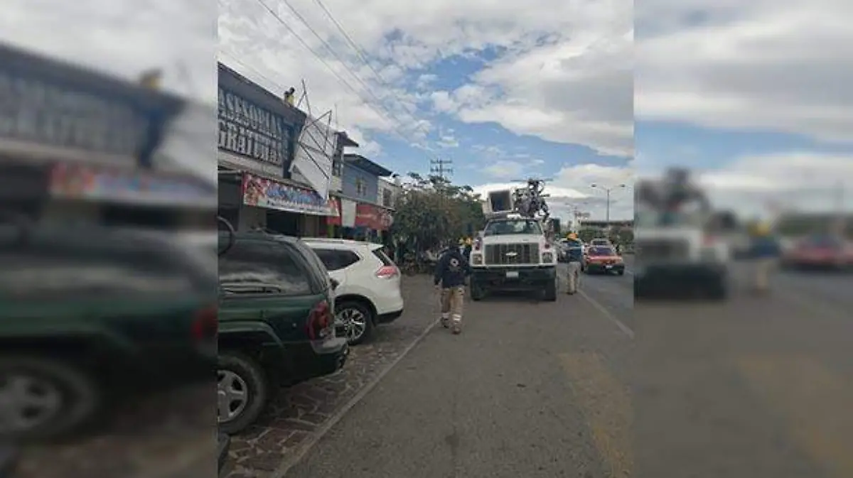 02 DIC UN LETRERO SE CAYÓ