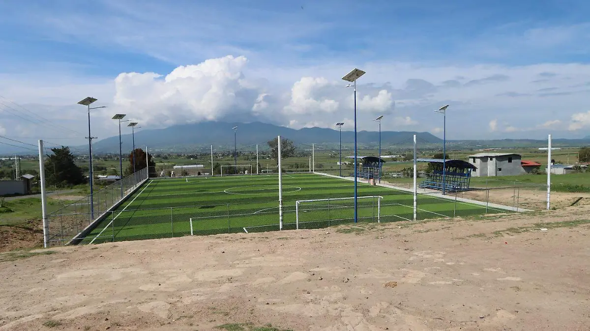 SJR Tocan diversas puertas