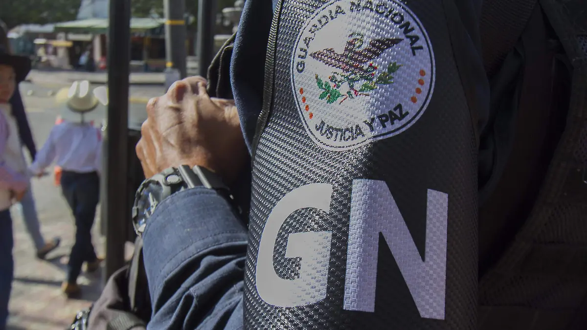 Suman cinco millones de pesos m_s a base de la Guardia Nacional.  Archivo.