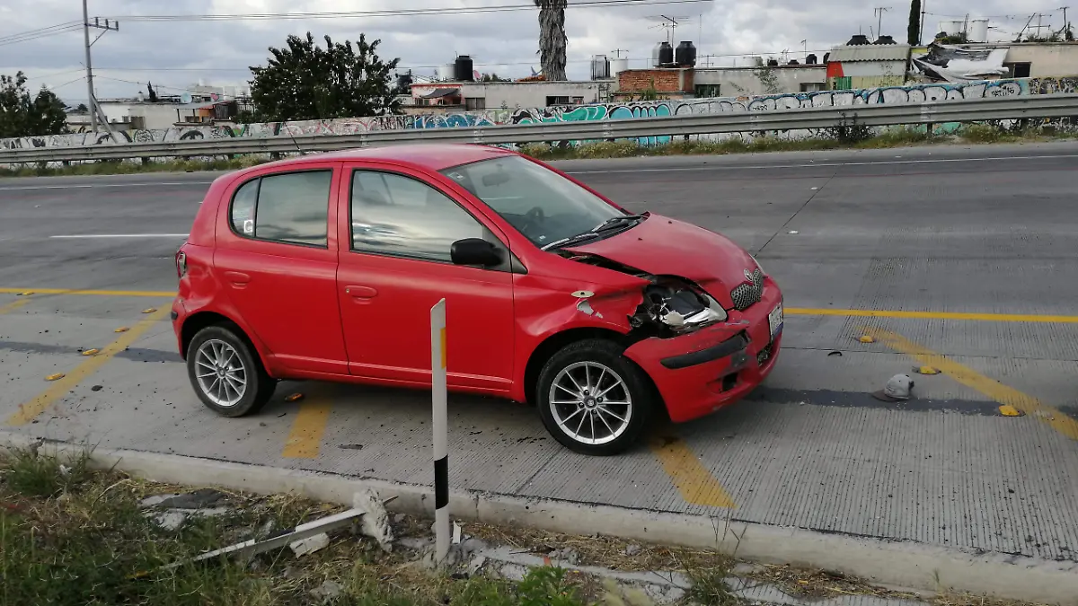 27 OCT EL CHFOER DEL CARRO