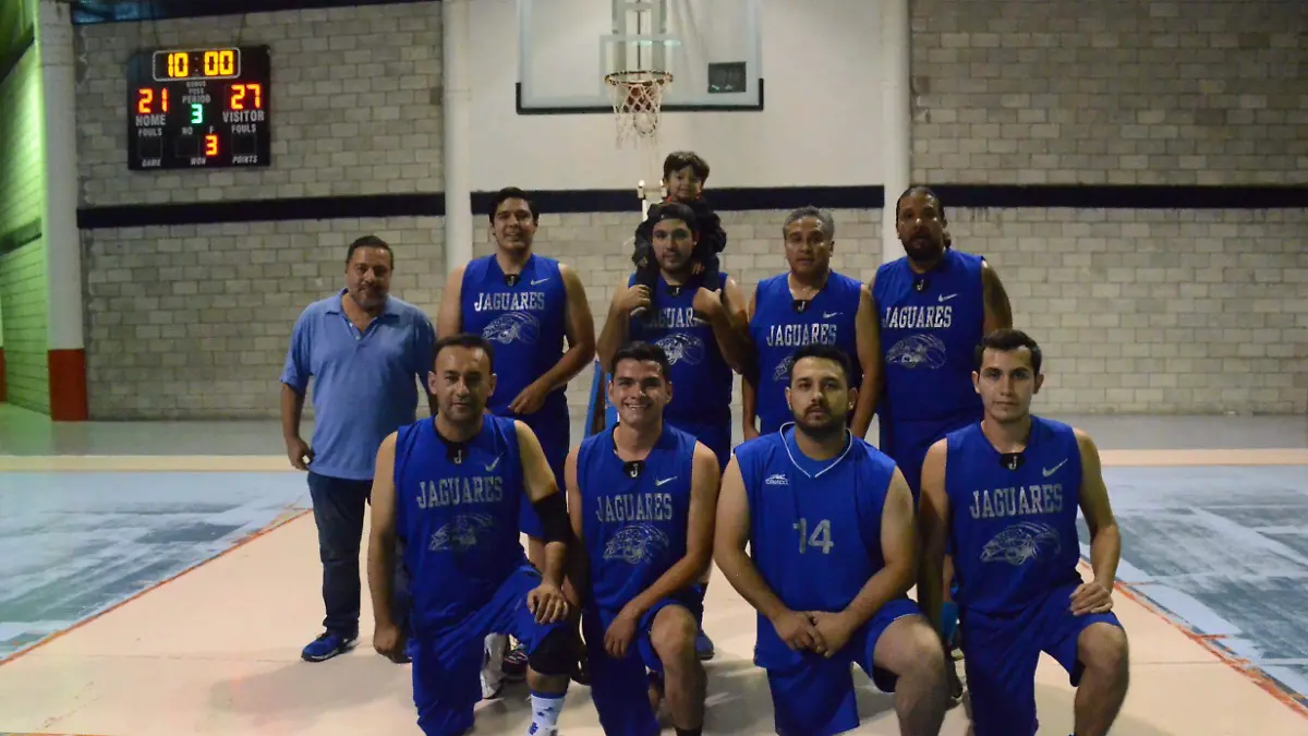 30 01 PRINCIPAL JAGUARES