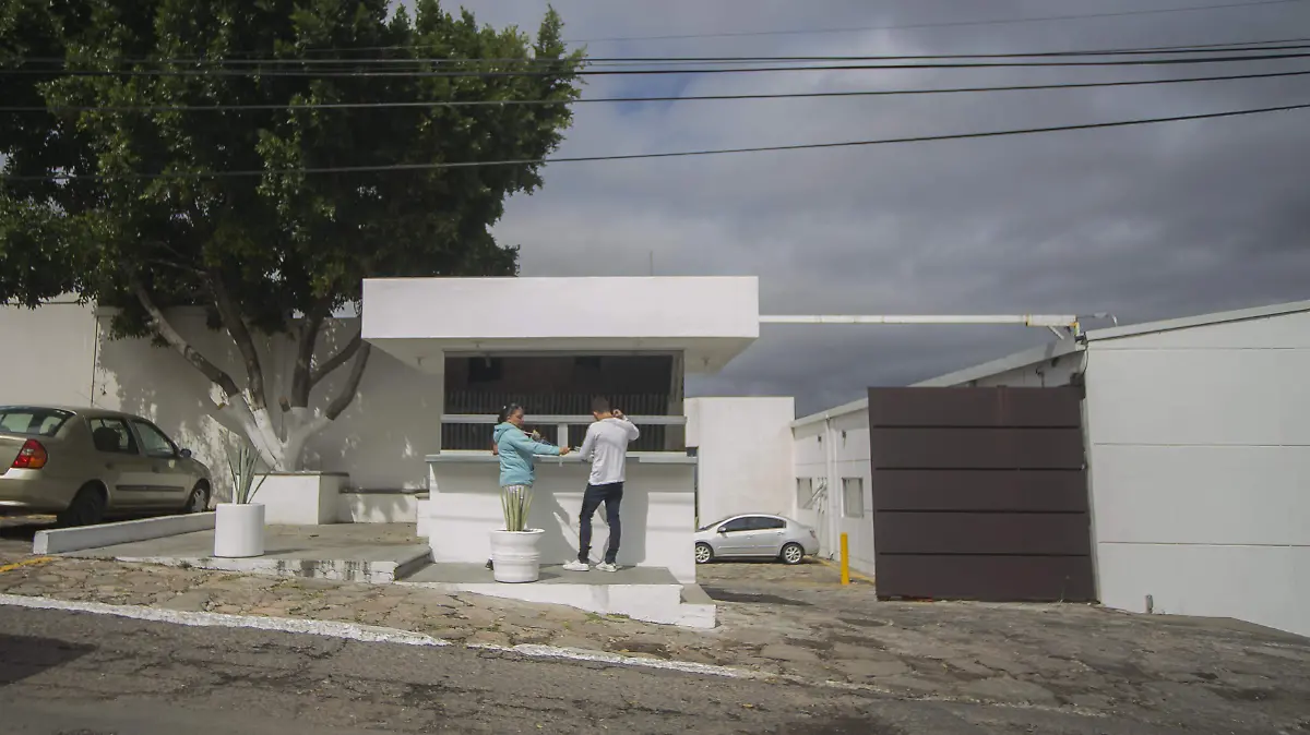 Personal de las empresas cuenta con buen ambiente de trabajo. César Ortiz. El Sol de San Juan del Río.