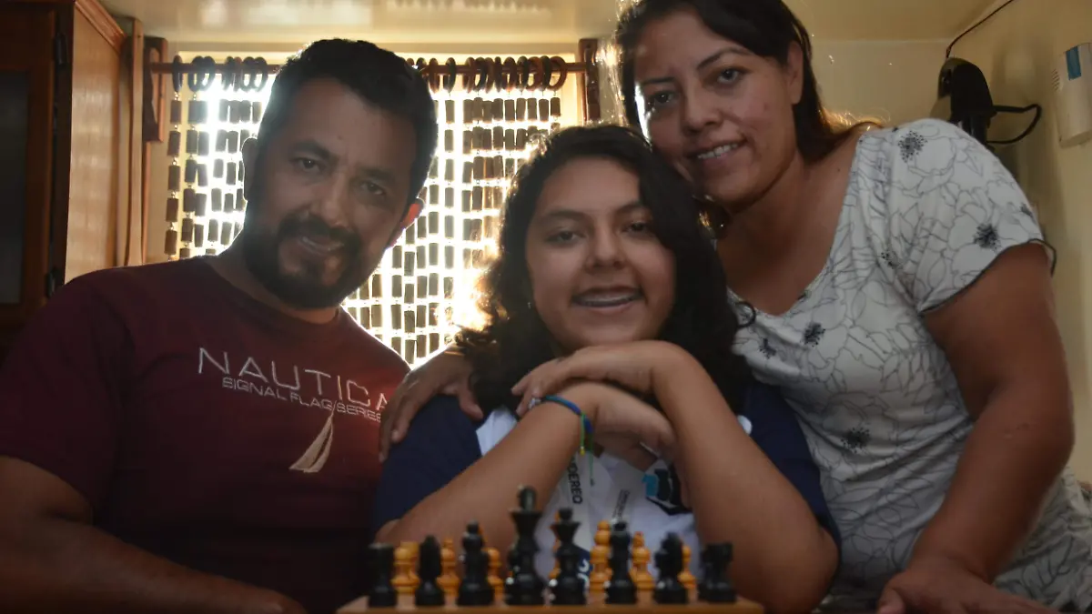 SJR Con sus papas Victor Garcia y Norma Ortega