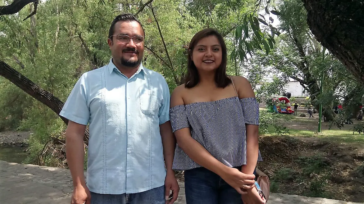 Octaviano Sánchez Martínez, candidato independiente al IX Distrito y su suplente, Andrea Méndez Murguía
