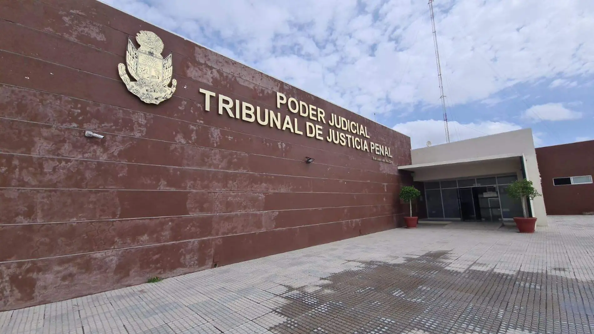 Tribunal