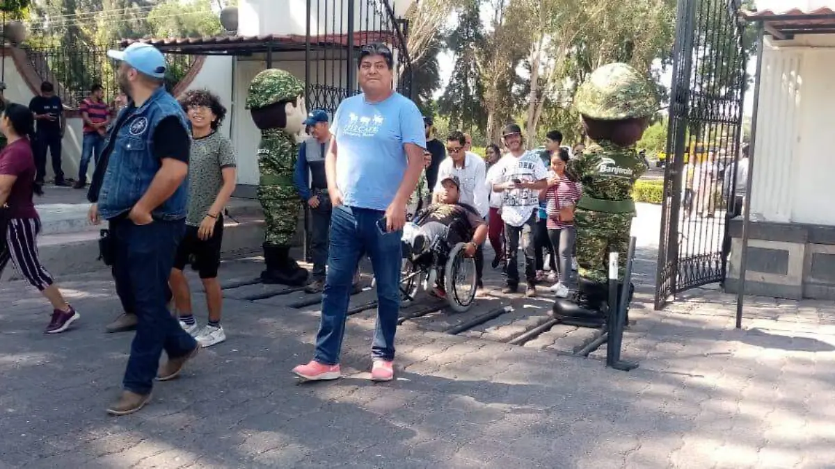 SJR_Asistieron cientos