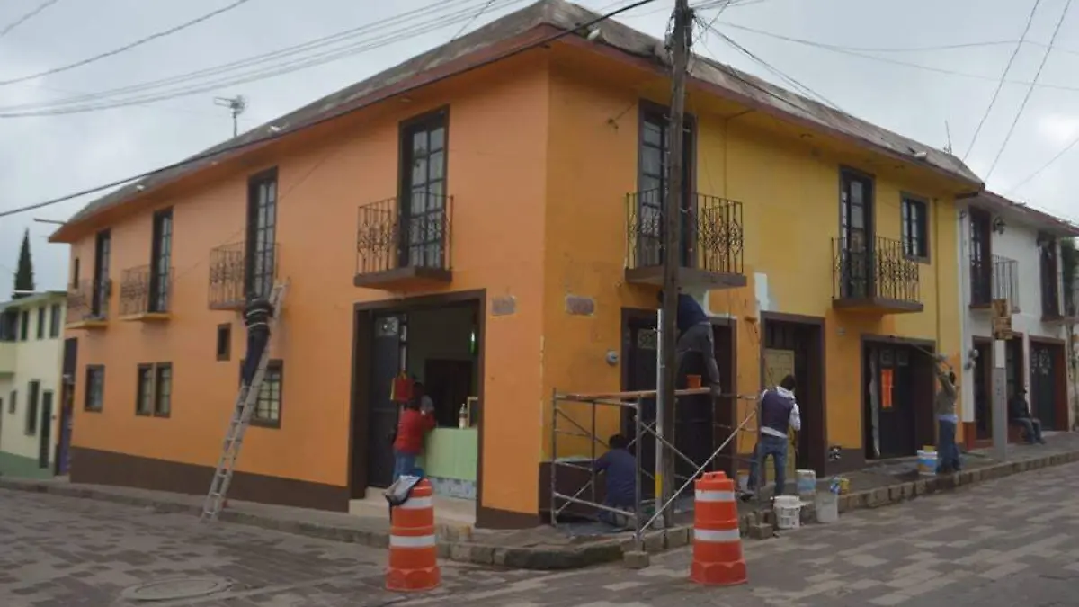 Se escogieron tonalidades frías para vestir las fachadas en este proceso de ordenamiento.