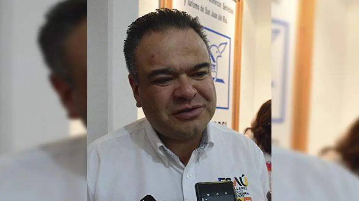 Esaú Magallanes Alonso, candidato a la diputación del II Distrito federal de la coalición Por México al Frente