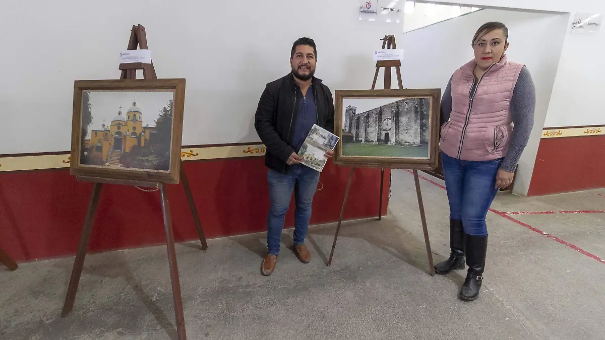 La exposición se encuentra en el auditorio municipal. Foto César Ortiz