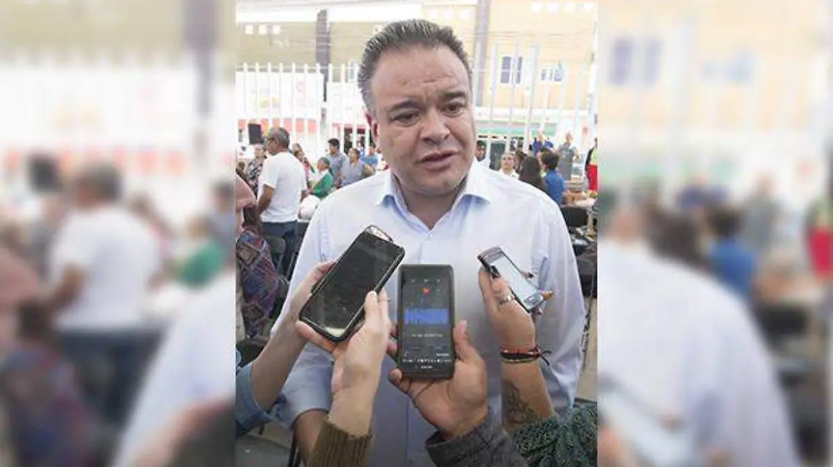 Esaú Magallanes Alonso, candidato de la coalición Por México Al Frente, por el ll distrito federal.