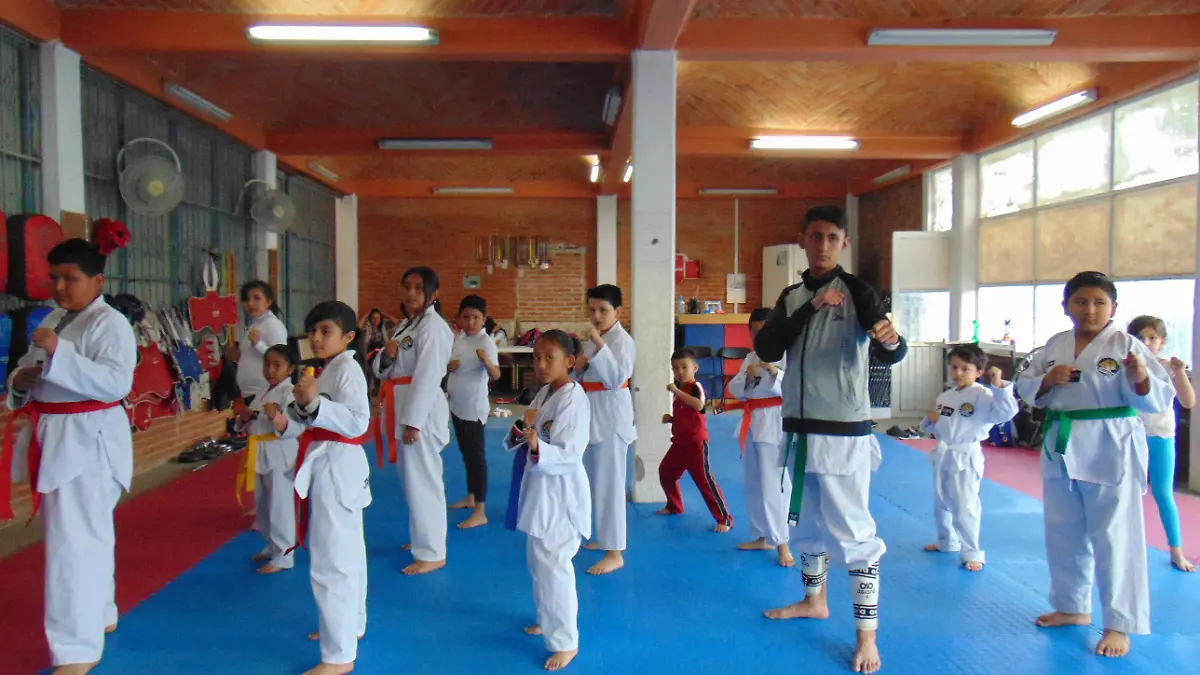 DEP 30 Jaguares Ezequiel Montes tienen 