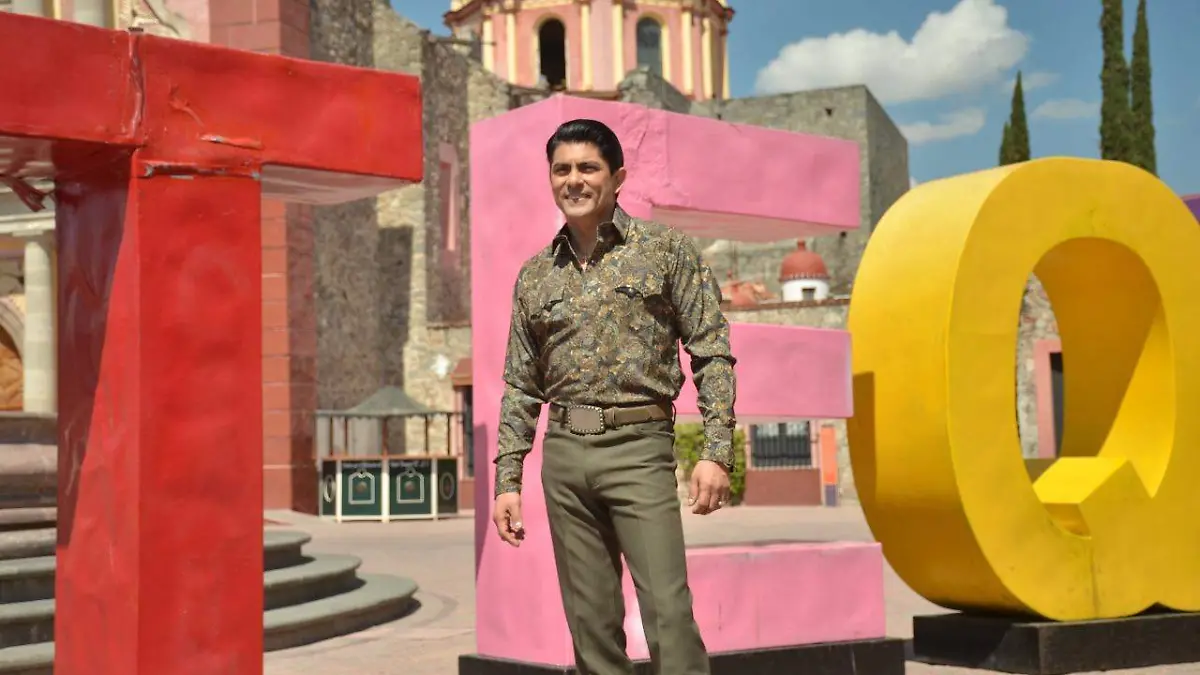 40b8b4a5-770c-4058-addd-7315a300e402