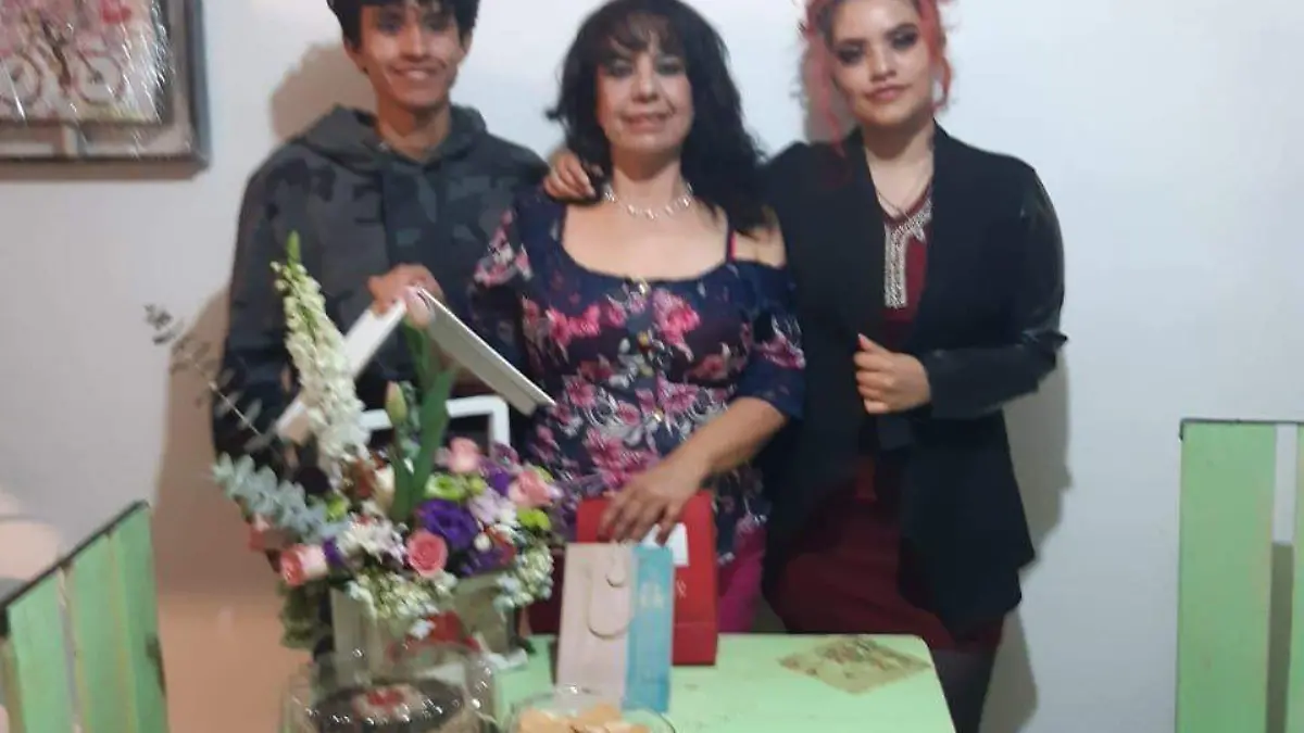 2.- Javier