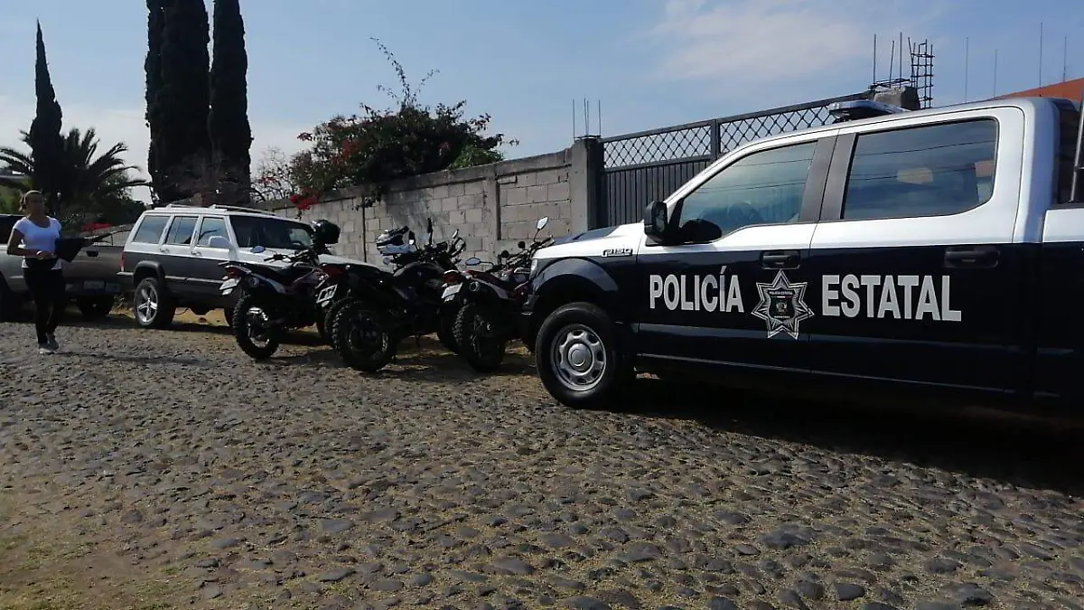 20 DIC AL LUGAR LLEGARON ELEMENTOS DE