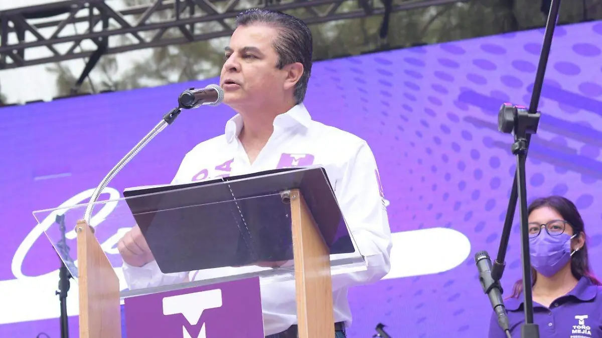 Toño Mejía