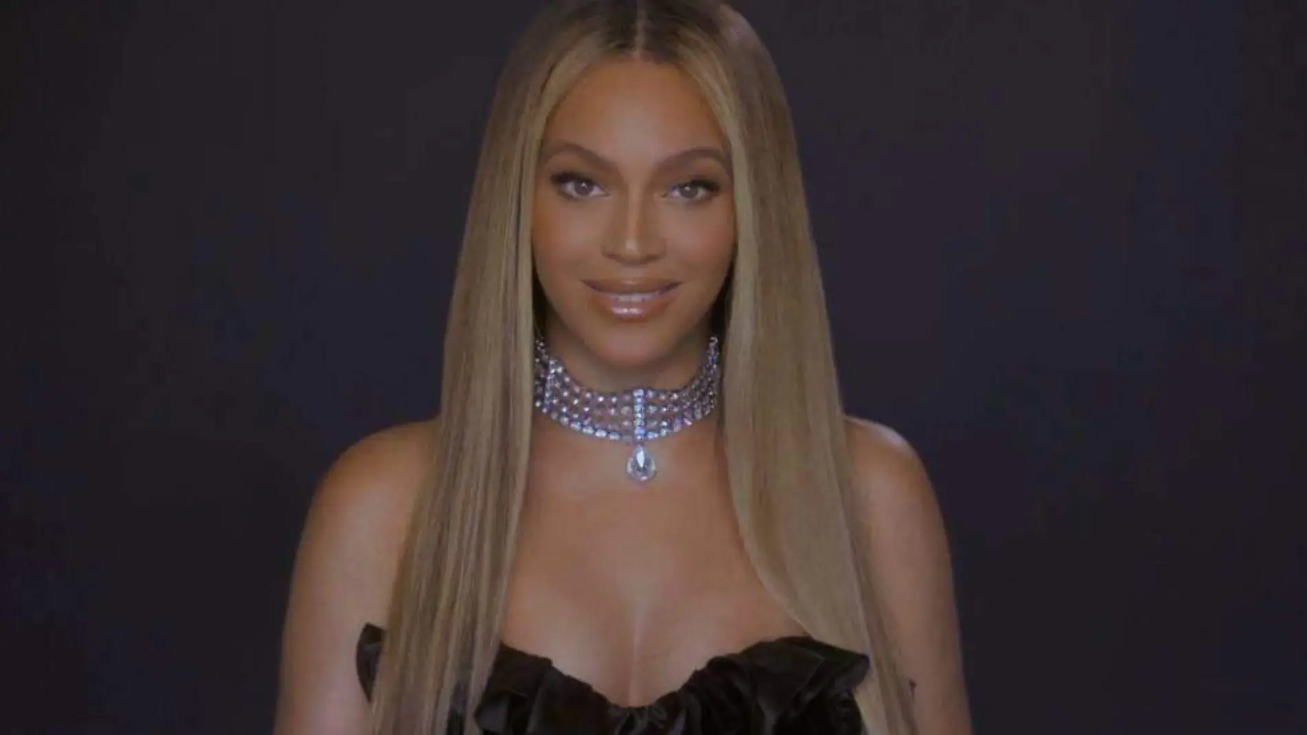 Beyoncé-a-la-cabeza-de-los-premios-Grammy-con-nueve-nominaciones