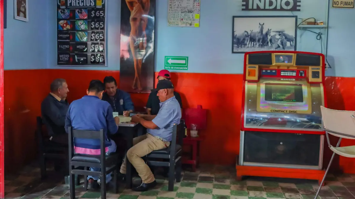 La pulquería 1 / Cesar Ortiz