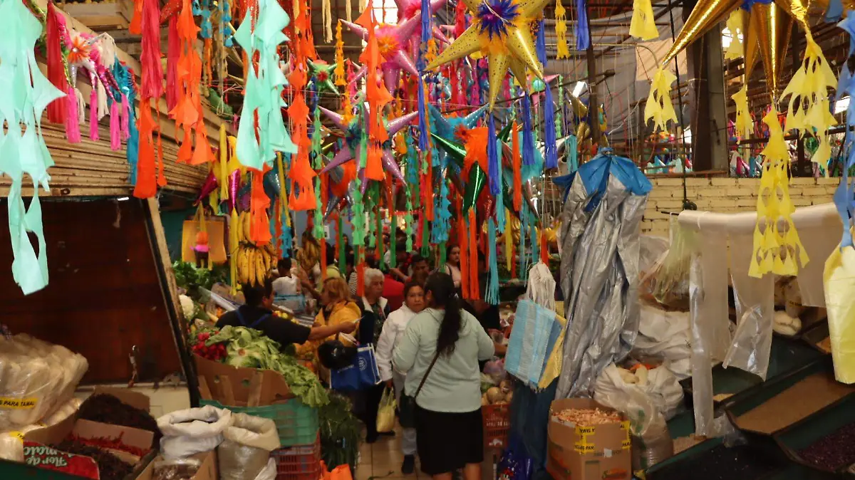 Las fruterías estaban repletas, dijo