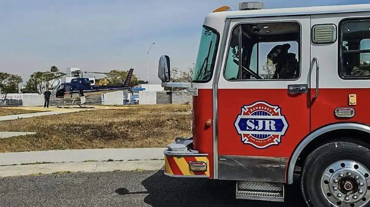 SJR POLI BOMBEROS ESTUVIERON