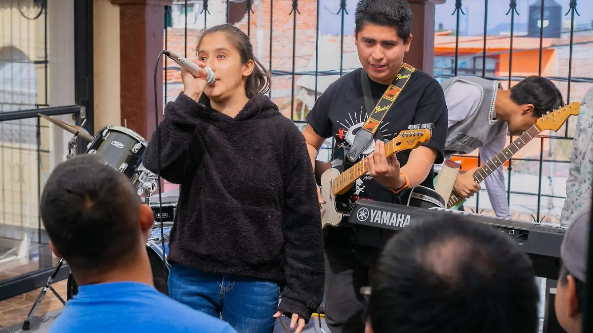 SJR Lupita Estrella se une en ocasiones