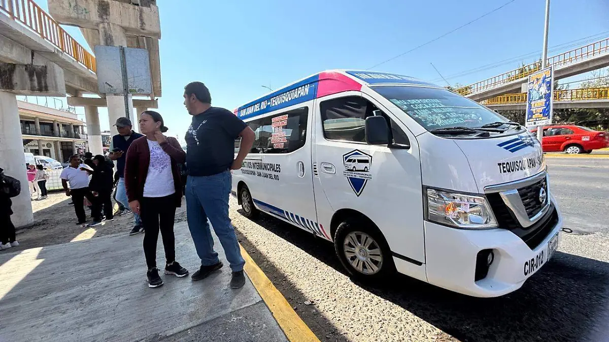 Acudieron los alcaldes de la zona