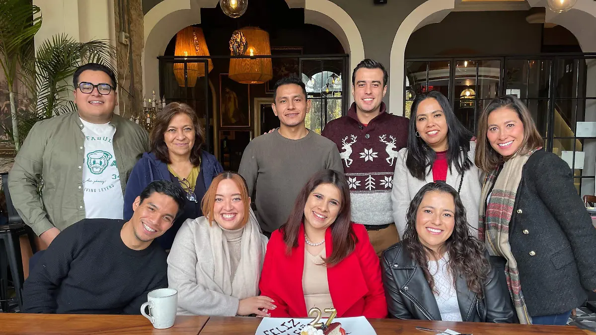 FOTO PRINCIPAL SJR Sus compañeros