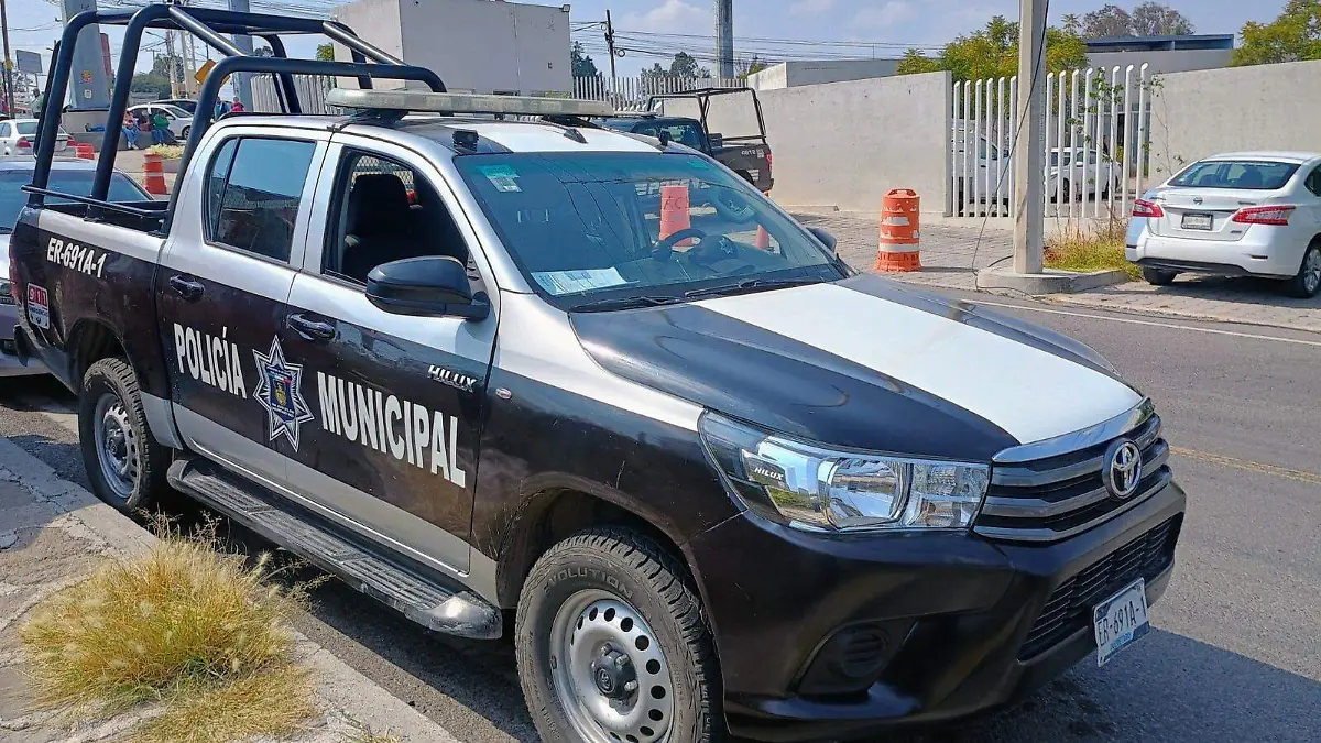 SJR POLI SE LO LLEVARON