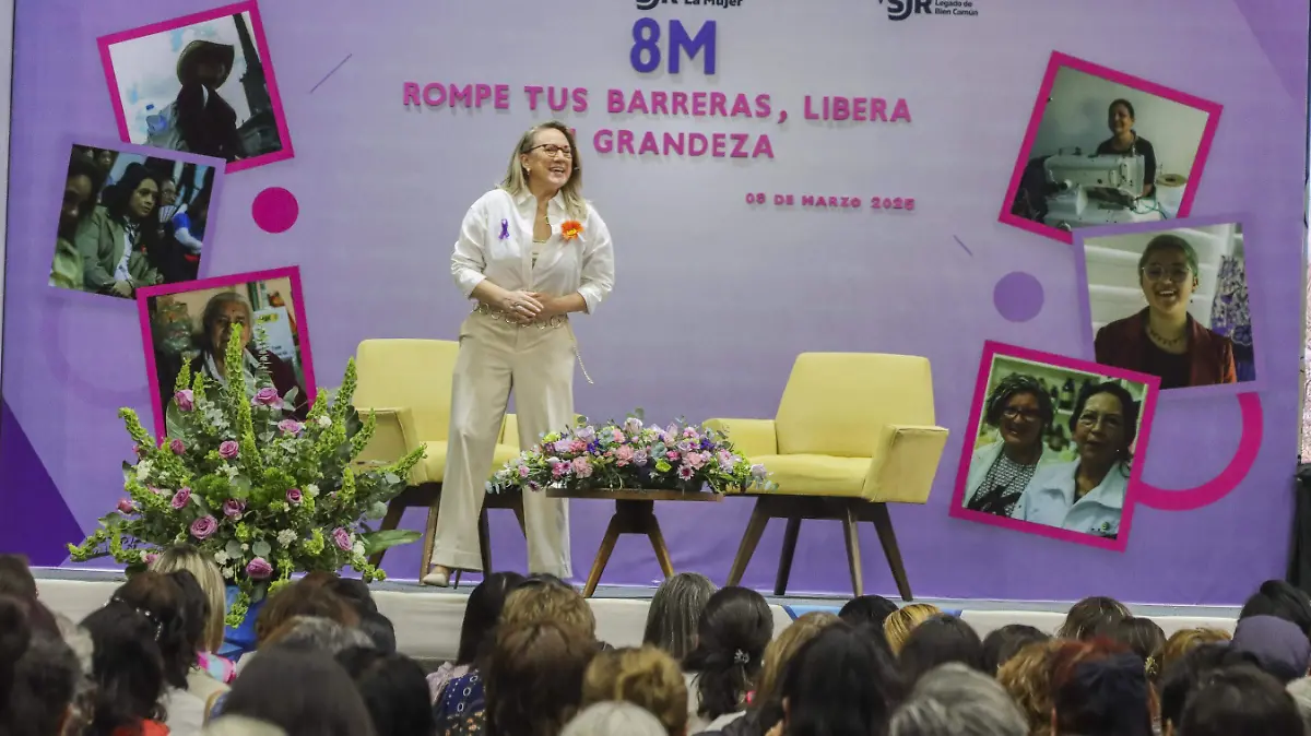 La escritora