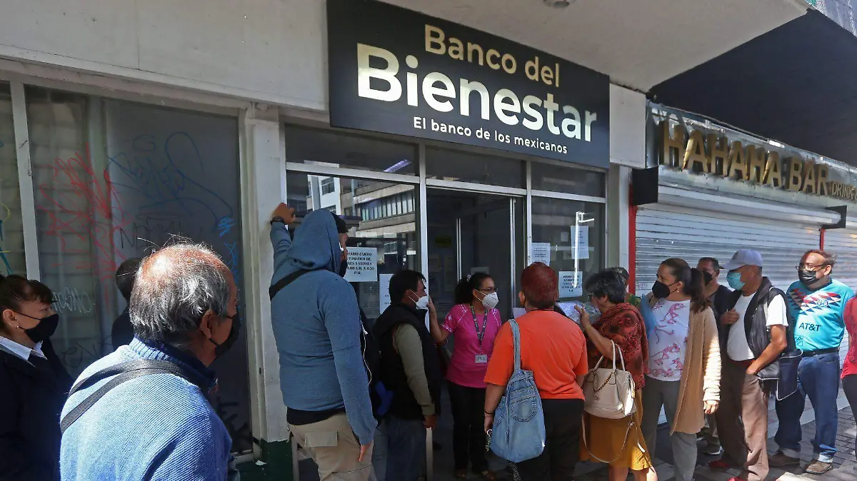 882621_Filas Adultos Mayores Pensión_web