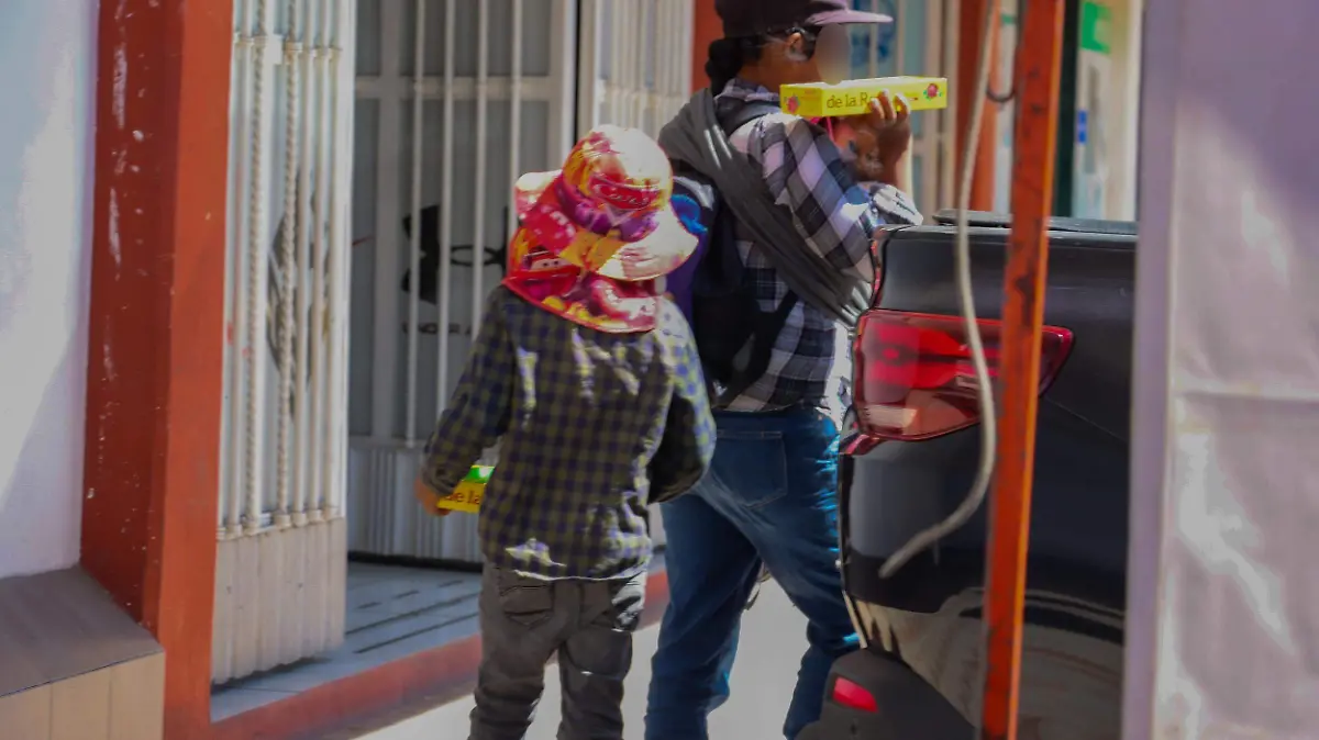 140425_trabajo infantil_menores trabajando_CO
